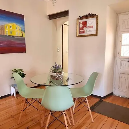 펜션 Casa Do Alfaiate Home&breakfast 알마다