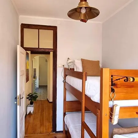 Casa Do Alfaiate Home&breakfast 알마다